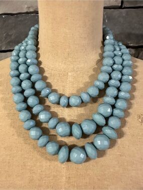 Blue Faceted Beaded Triple-Strand Women’s Necklace with dangling necklace